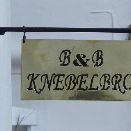 Knebelbro 住宿加早餐酒店